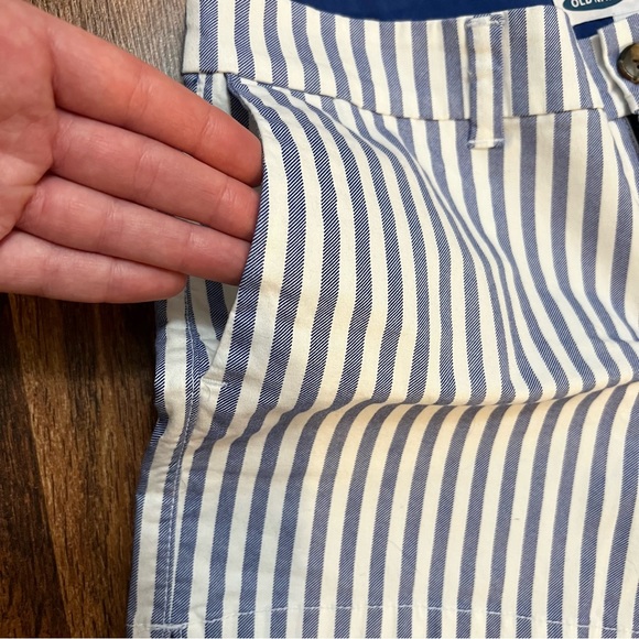 ✨Old Navy Everyday Shorts✨ - Picture 6 of 9